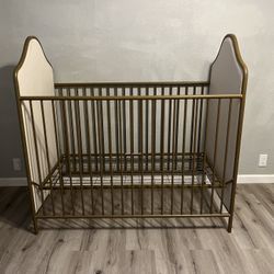 Baby crib $150 obo 