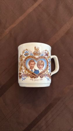 Cup celebrating 1981 marriage of Prince Charles & Lady Diana