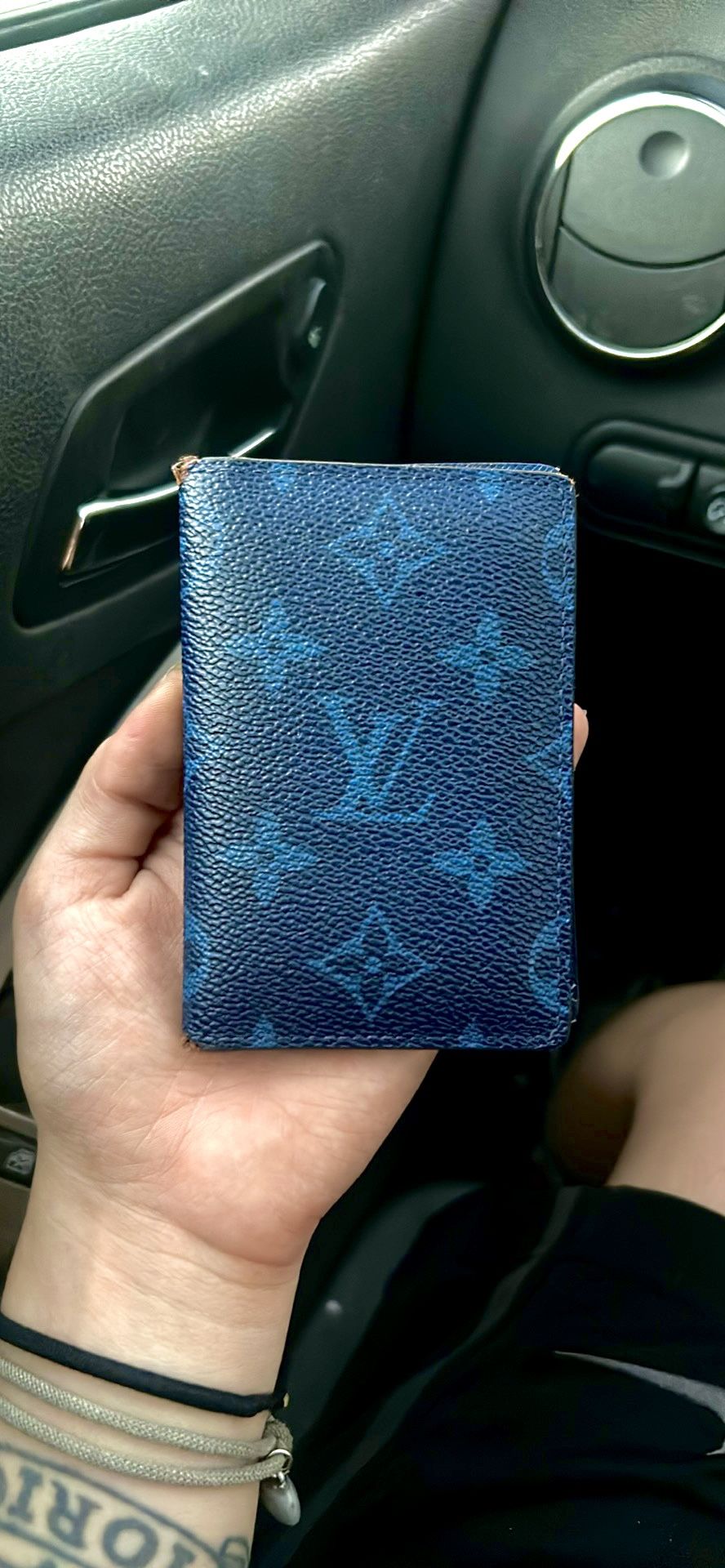 LV (Louis Vuitton) Wallet