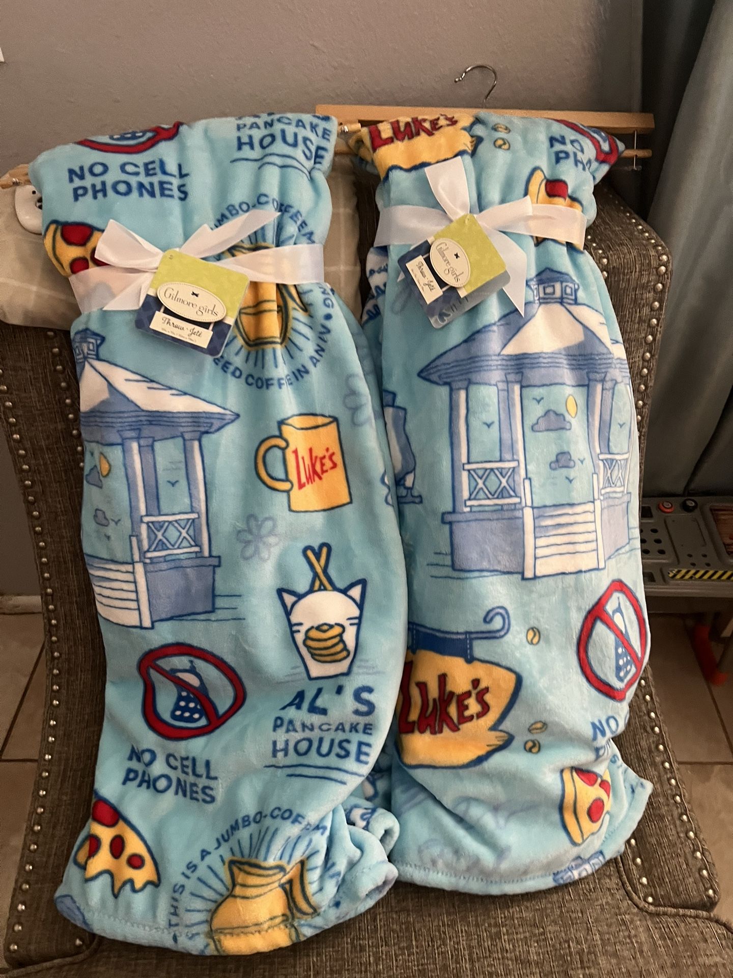 Gilmore Girls Blanket 
