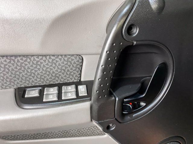 2005 Pontiac Aztek