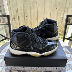 Air Jordan: Retro 11 (Space Jam) 