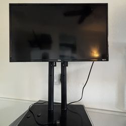 32” Roku And Stand 