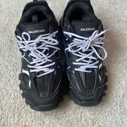 Black And White Worn 5 Times Size 46