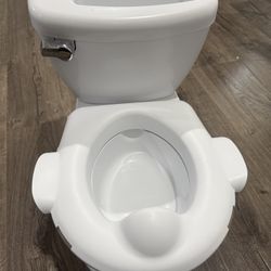 Potty Pro 2-in-1 Potty Training Toilet with realistic flushing sound