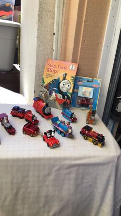 Collectible Thomas and friends trains 🚂 and others