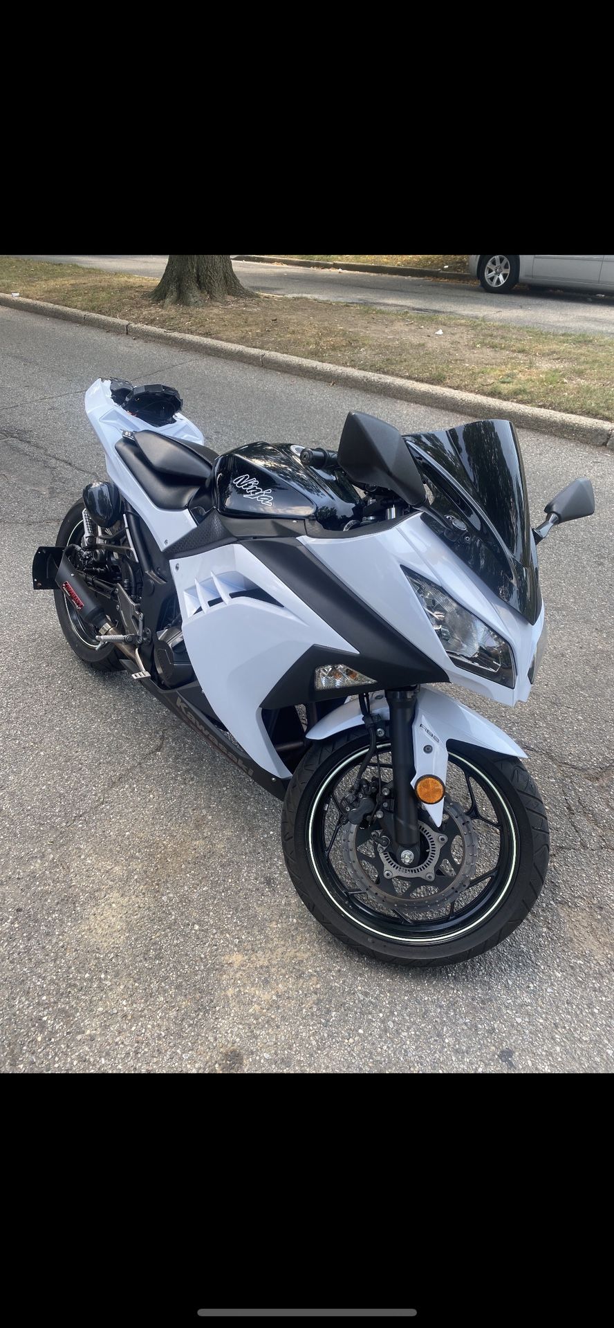 kawasaki ninja 300