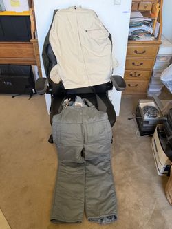Snow ski outfit