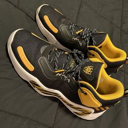 Donovan Mitchell size 12