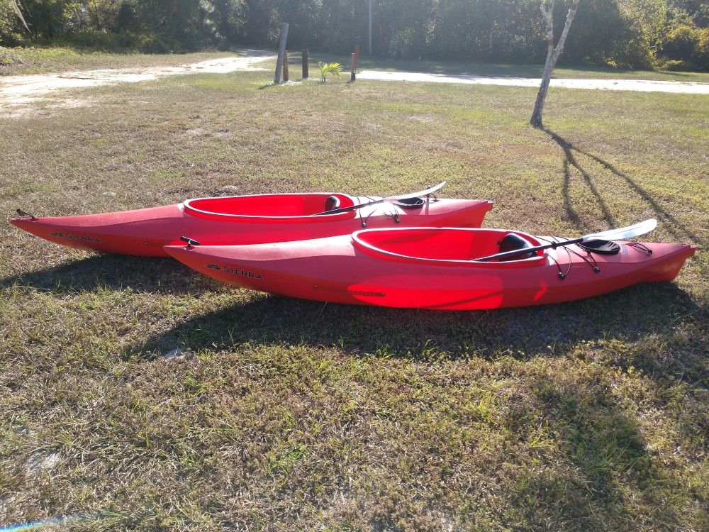2 11' Perception Sierra Kayaks