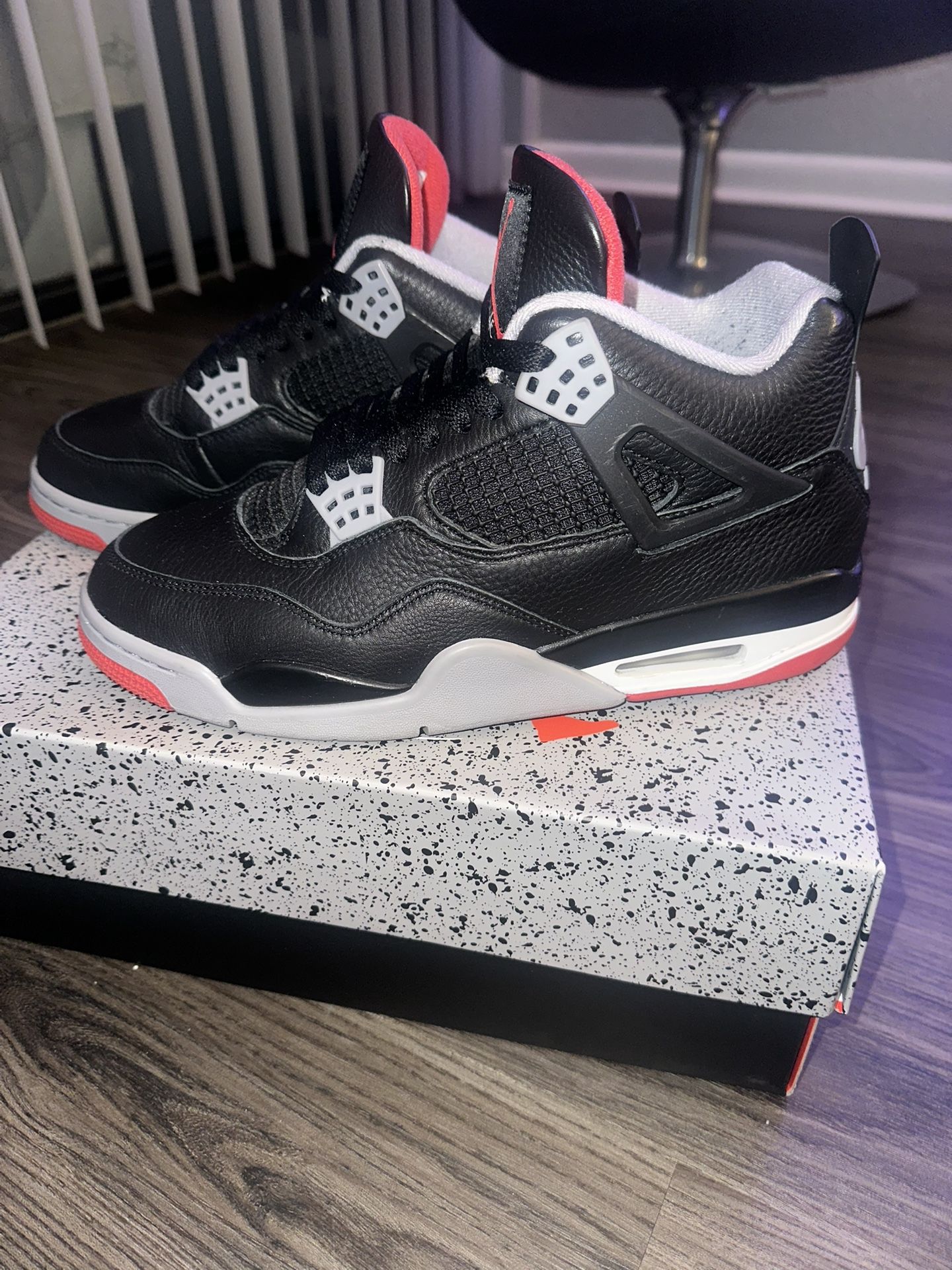 Jordan Retro 4