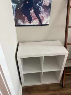 4 cube shelf