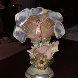 Seashell Jesus Crucifix 