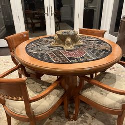 Wooden Round Table W 4 Chairs