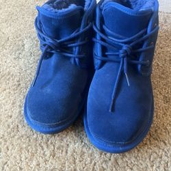 Ugs Size 9 