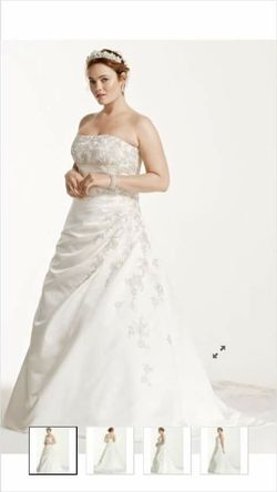 Wedding dress ivory corset tie up back embroidery with Moroccan crystals