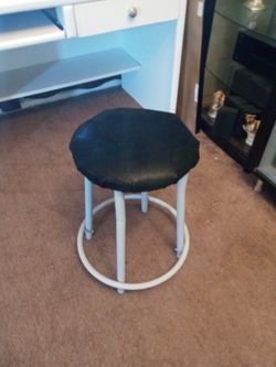 Stool 24 Height