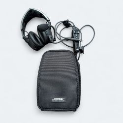 Bose A20 Aviation Headset And Microphone U174 Helicopter Plug