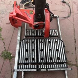 Husky Tile Cutter 