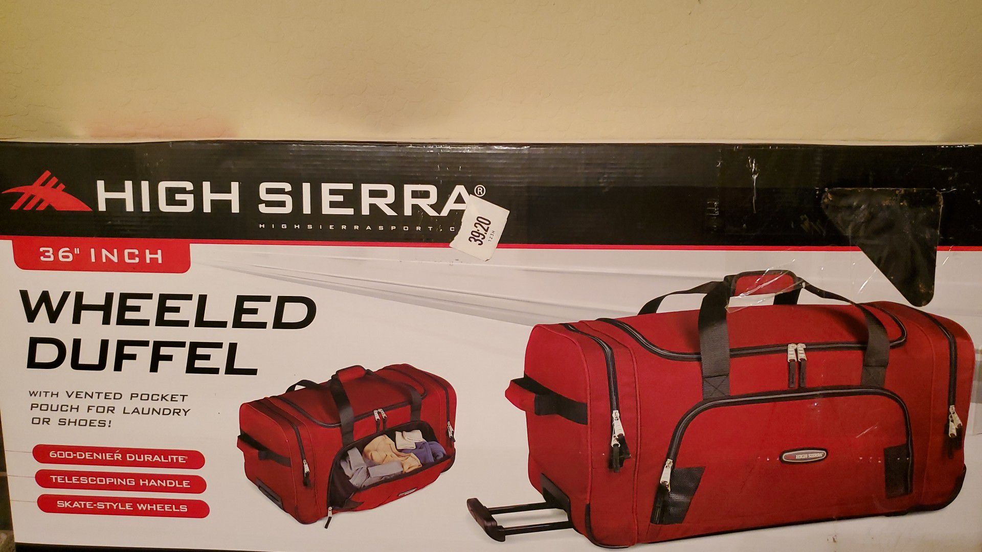 High Sierra 36' wheeled duffle bag