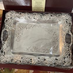 Never used Arthur Court grapes clutch tray