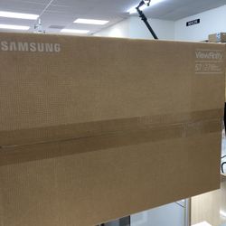 Samsung S7 ViewFinity 27” 4k 60hz Monitor
