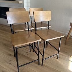 Counter Stools Set 4