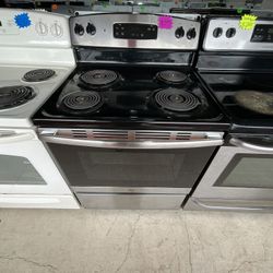 USED GE STOVE