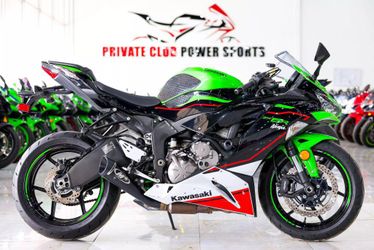 2021 Kawasaki Ninja ZX-6R ABS