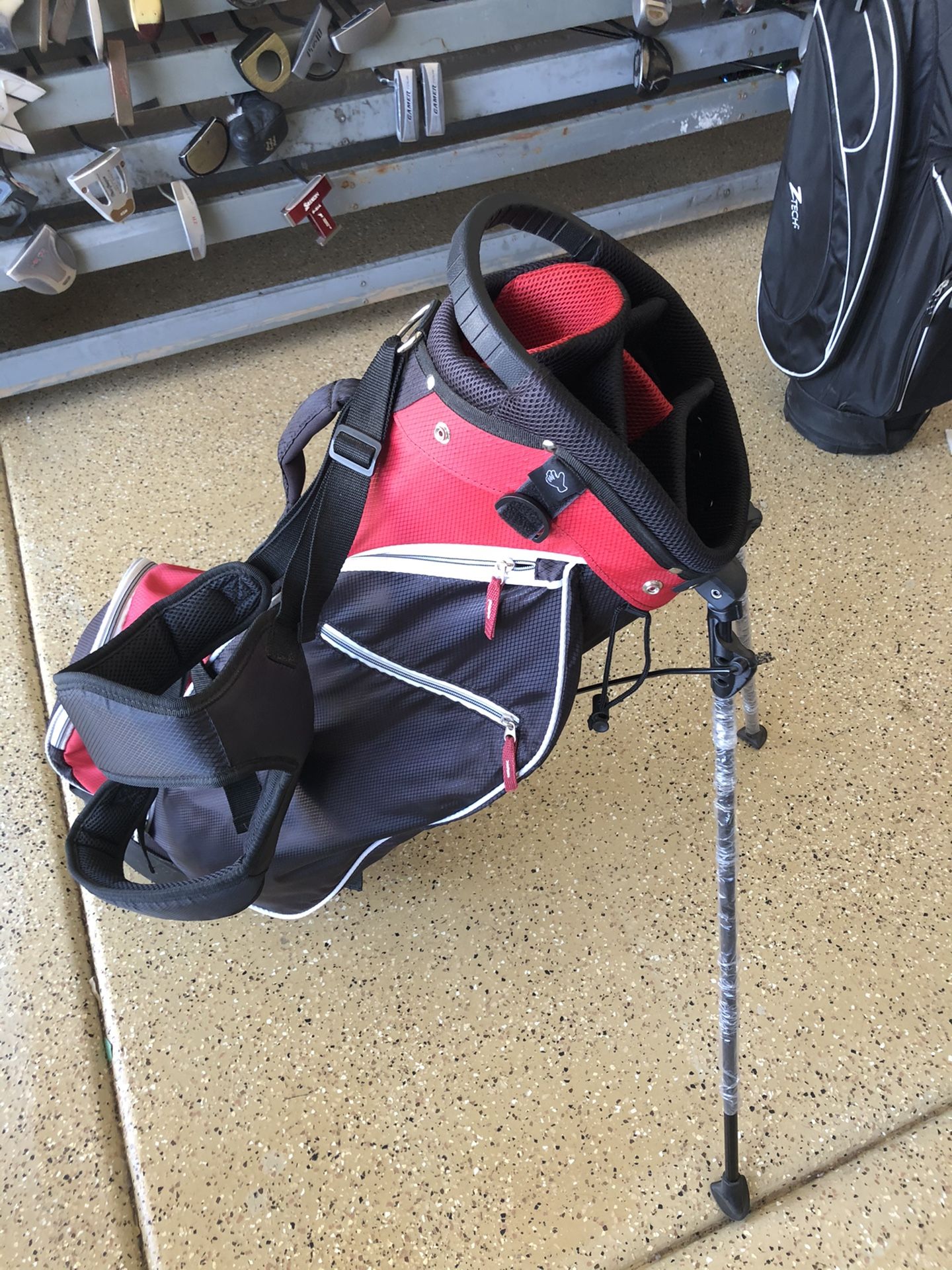 NEW RJ GOLF STAND BAG WITH BACKPACK STRAPS