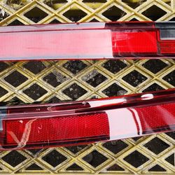2022 2023 2024 2025 BMW iX REAR BUMPER SET OF REFLECTORS