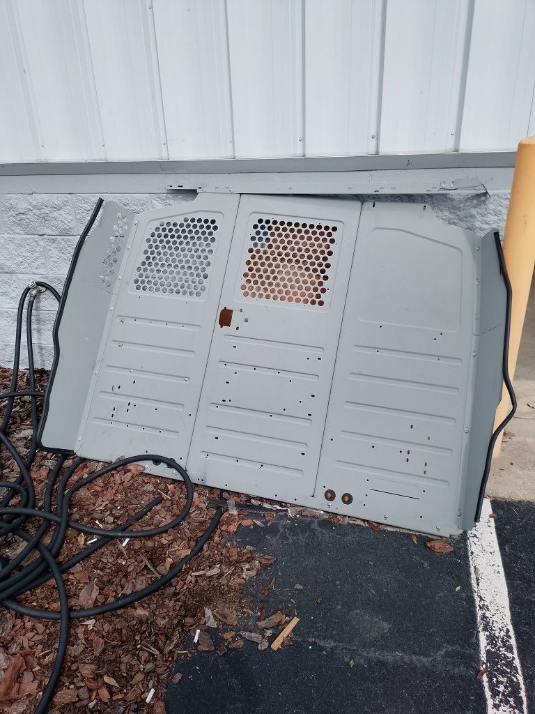 Safety Divider For Van