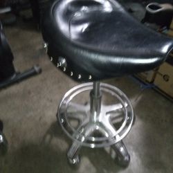 Barstool