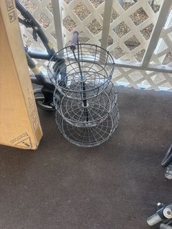 2-Tier Metal Wire Basket Stand