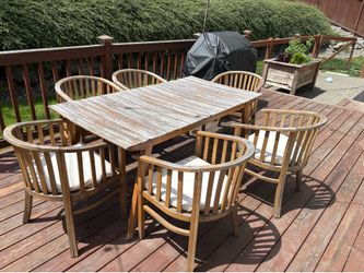 Patio Dining Set – Table + 6 Chairs – $40