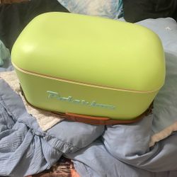 Super Cute Small Polorbox Ice Chest Never Used 