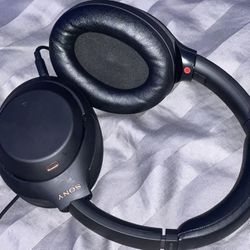 Sony WH-1000XM4 Noise Canceling Headphones