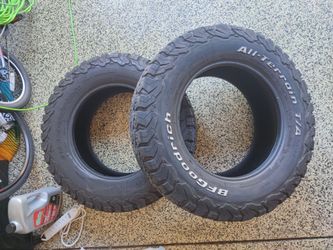 2 BFGoodrich All-Terrain T/A KO2 Tires LT275/65R18