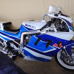 1991 Suzuki GSXR 1100