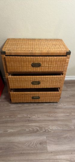 Wicker dresser