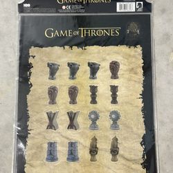 Dark Horse Deluxe Game of Thrones: Map of Westeros and Map Marker Magnet Set NEW