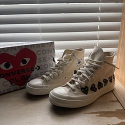 CDG play x Converse sneaker size 8