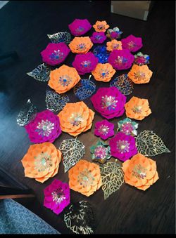 Decorative / Party paper flowers