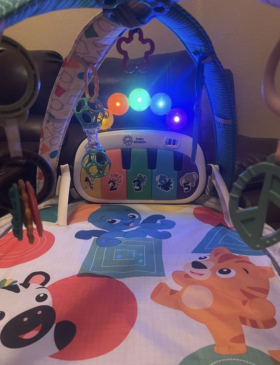 Baby Einstein 4-in-1 Kickin&Tunes Music and Language Discovery Play Gym