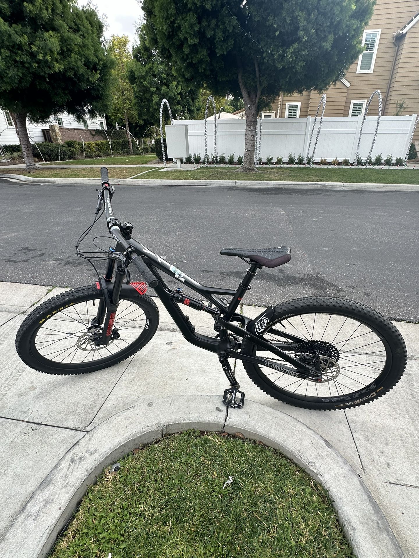 yt jeffsy 27.5 review 2019