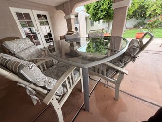 Outdoor Patio Dining Set with Glass Table