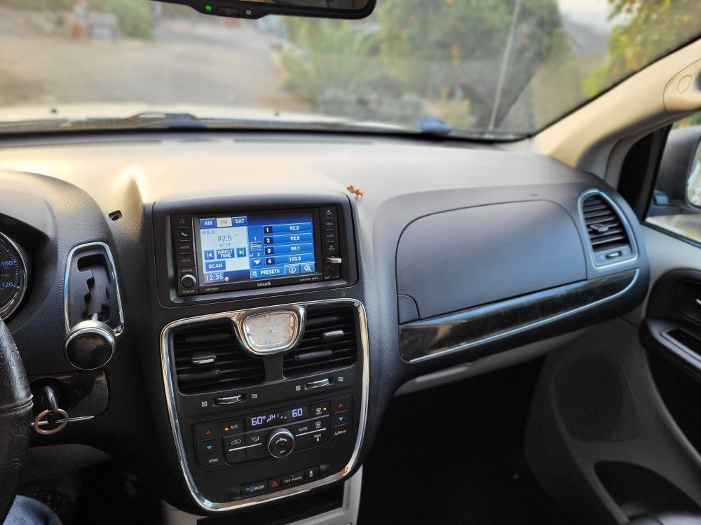 2012 Chrysler Town And Country for Sale in Valley Center, CA OfferUp