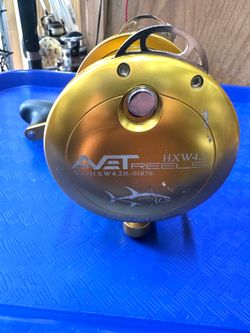Avet HXW4.2 Fishing Reel in Excellent Condition