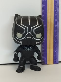 Funko Pop – Black Panther (Silver Trim Suit)