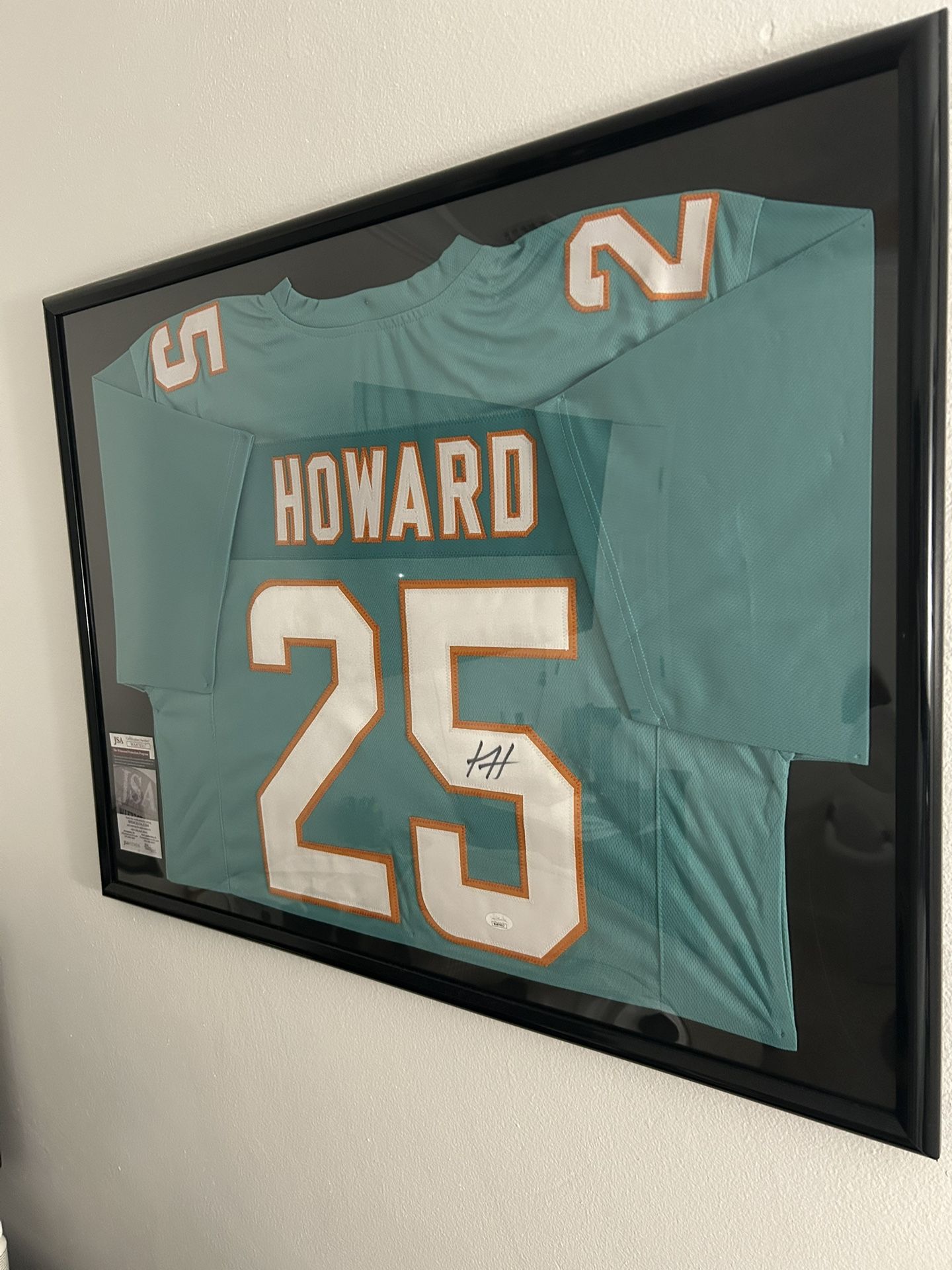 Xavien Howard Signed Jersey (JSA) (NEGOTIABLE)